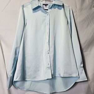 Vince Camuto long sleeve button down blouse